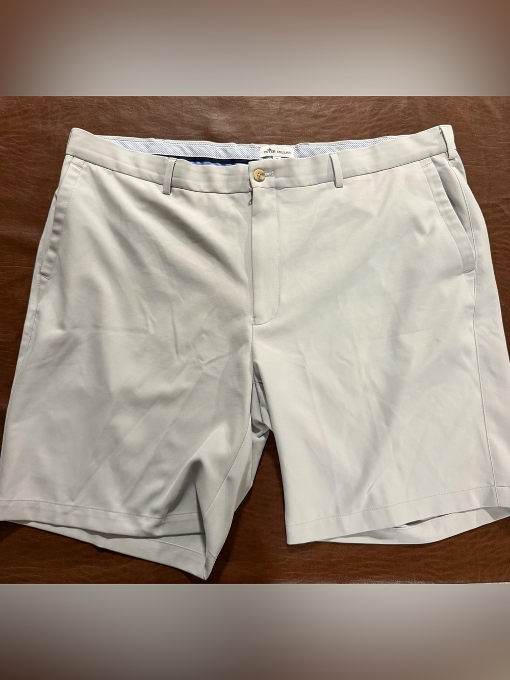 Peter Millar Off-White Performance Flat Front Golf Shorts size 42